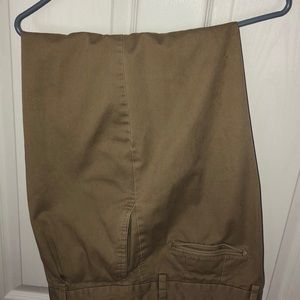 Roundtree and Yorke 40Wx34L